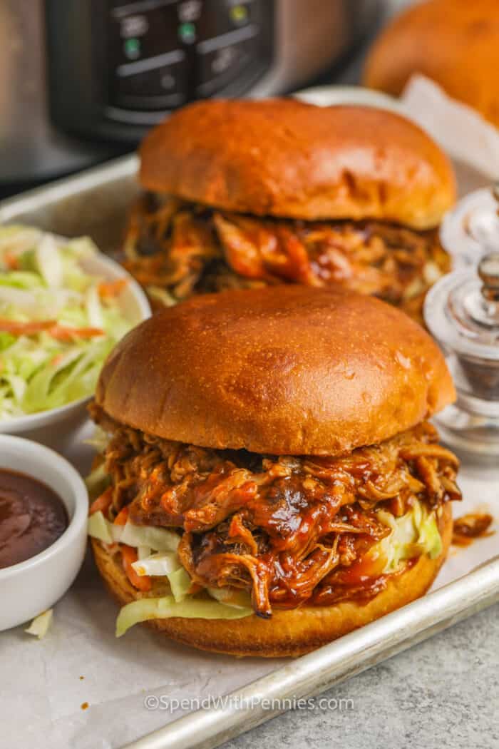slow-cooker-pulled-pork-sandwiches